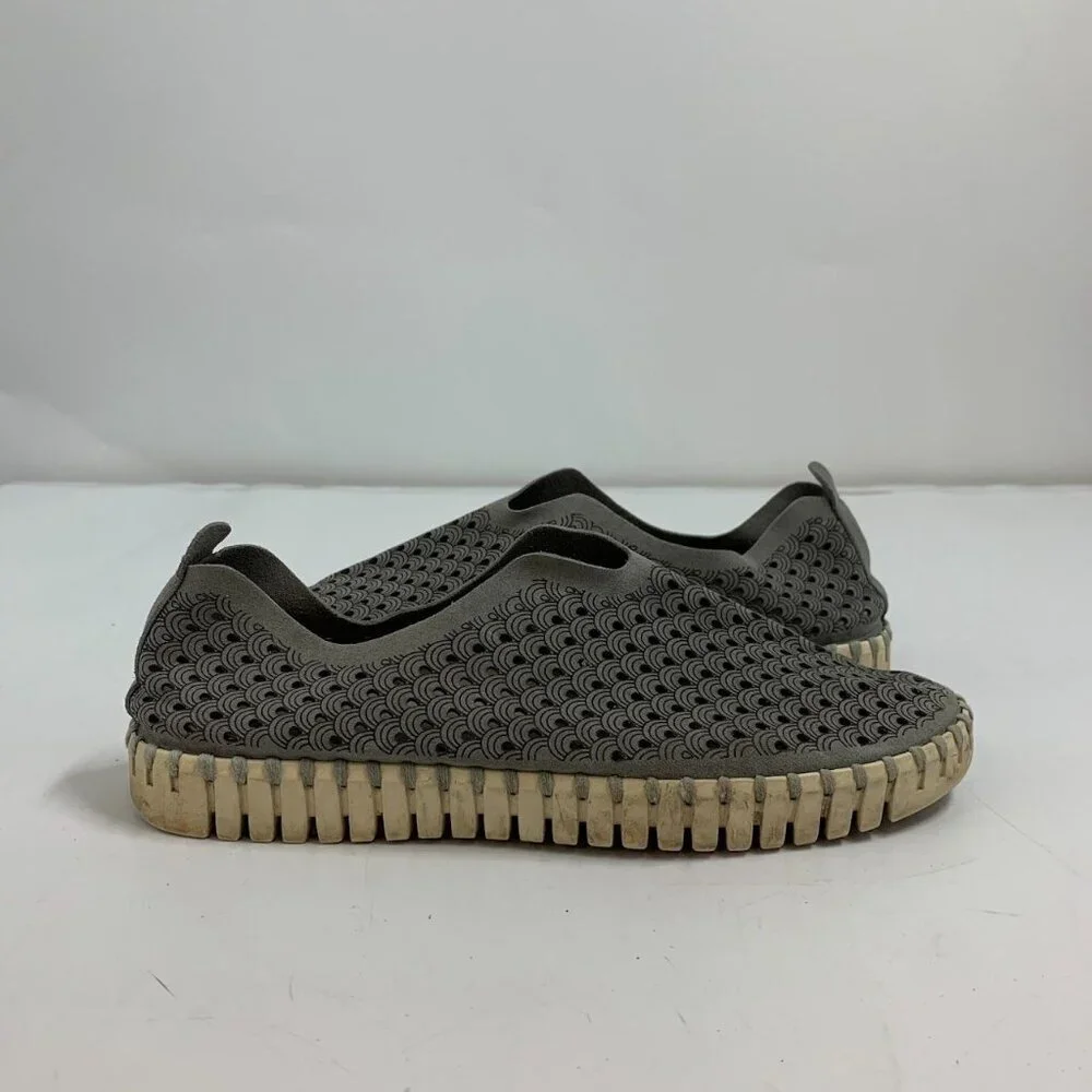 Ilse Jacobsen Women's‎ Hornbaek Tulip Laser Cut Slip On Flats SIze 10/41